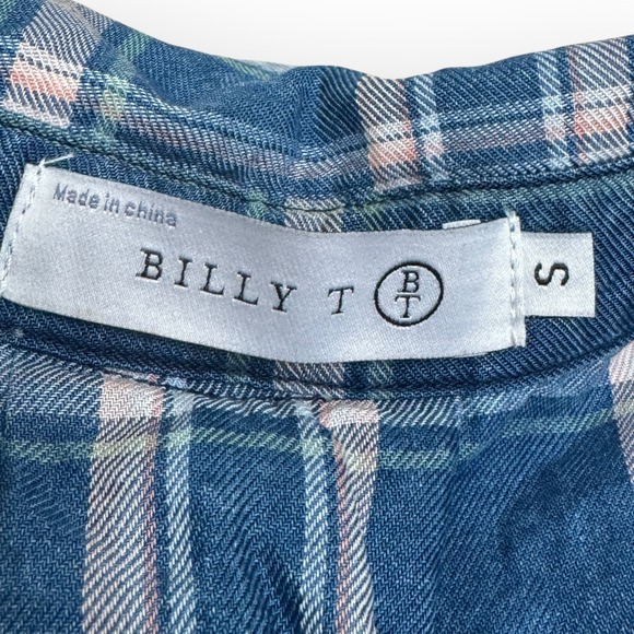 Casual Blue Plaid Button Down Shirt - Picture 6 of 11